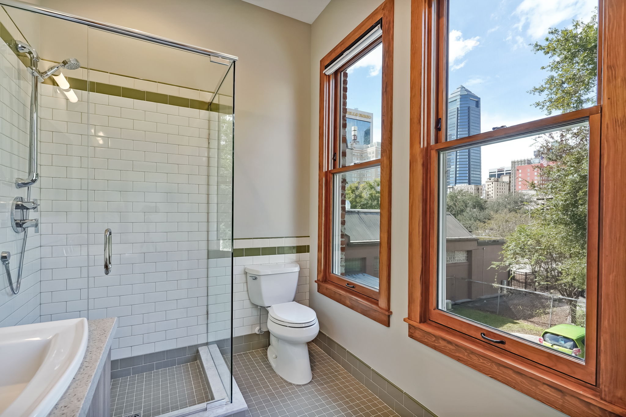 Windows in bathroom